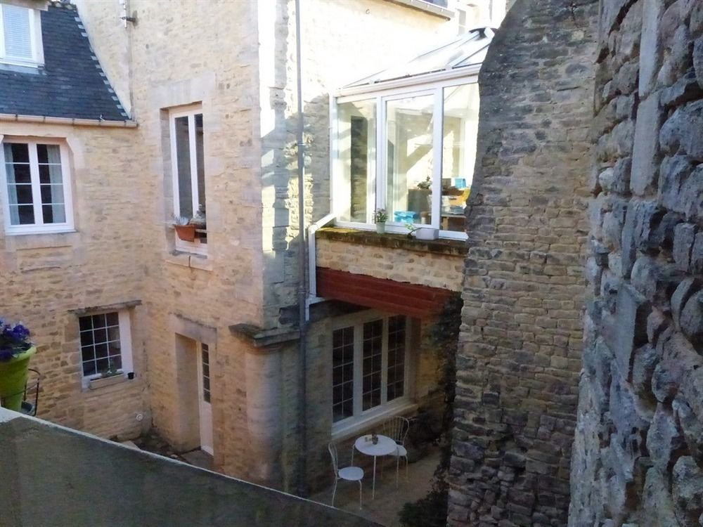 Chambre D'Hotes Logis De Saint Jean Bayeux Luaran gambar