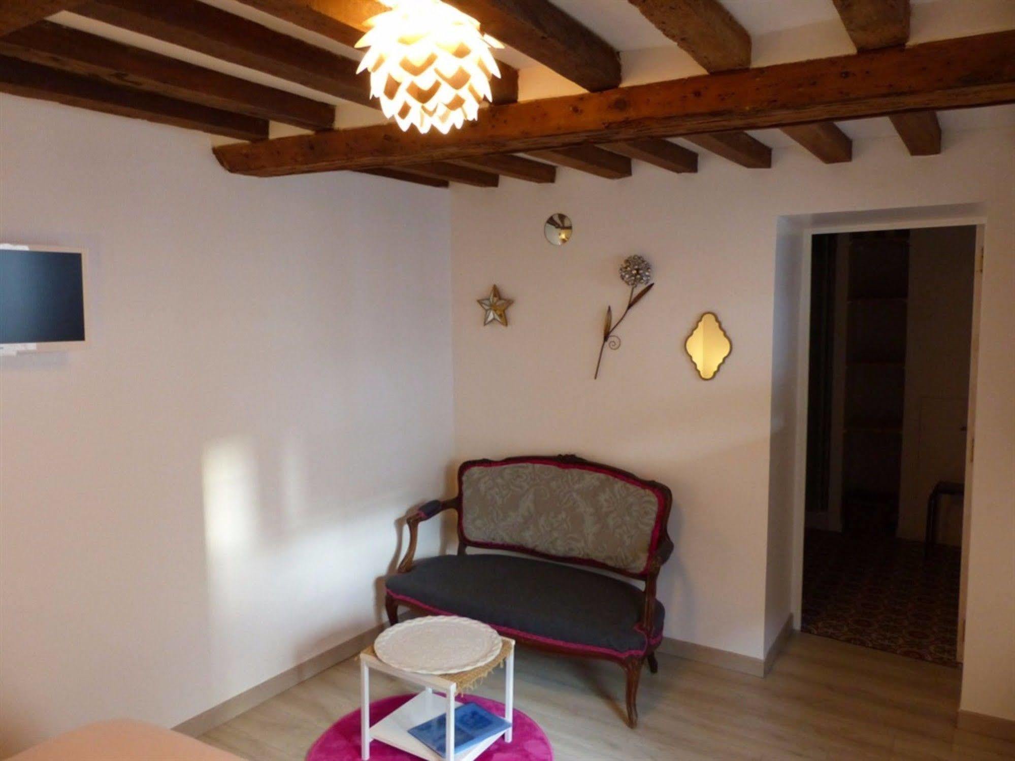 Chambre D'Hotes Logis De Saint Jean Bayeux Luaran gambar