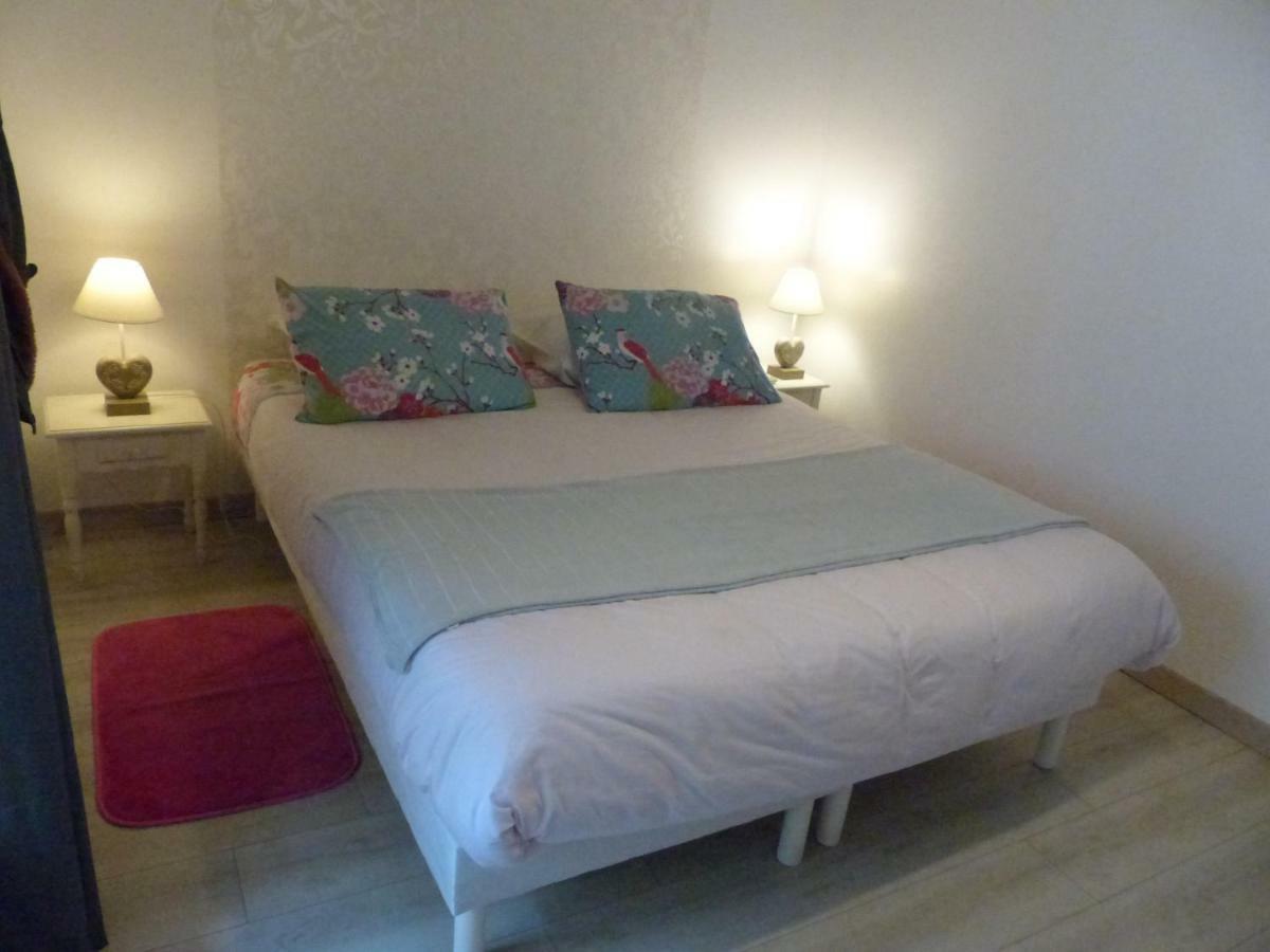 Chambre D'Hotes Logis De Saint Jean Bayeux Luaran gambar